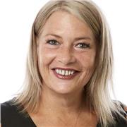 I provide 1-2-1 Career Coaching, which includes helping people to maximise the power of Linked. I also deliver group sessions too.